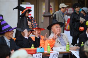 ハロウィン審査員_2015